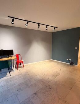 Zentrums- und bahnhofsnah gelegene 2 ZKB/OG/Loggia/Garage/ca. 53 m² Wfl./Pfaffenhofen - Pfaffenhofen (Ilm)