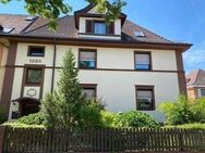 2-Familienhaus + Dachboden 90 m², Doppelgarage, frei oder vermietet, in guter Lage nahe Innenstadt, 91052 Erlangen - Erlangen