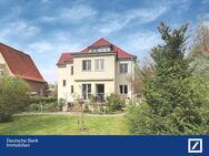 Exklusives Wohnjuwel - Villa mit Charme und Eleganz bester Lage in Halberstadt - Halberstadt