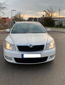 SKODA OCTAVIA 1,6 TDI,AUS 2 HAND,SCHECKHEFT in 12055
