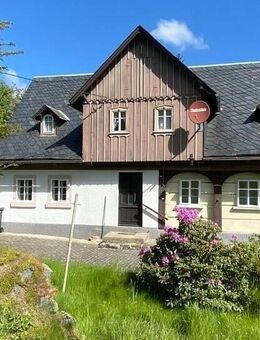 Bezauberndes Umgebinde - Leutersdorf (Sachsen)