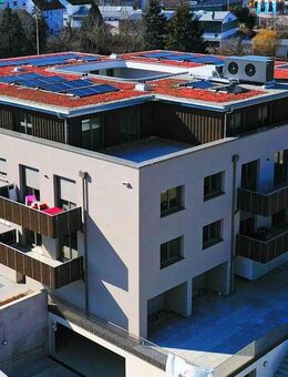 Bezugsfertige 2-Zimmer-Neubauwohnung mit Dachterrasse und besonderem Schnitt - Balingen
