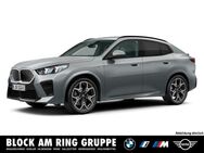 BMW iX, 2 EDRIVE20 H K M Sport LH, Jahr 2022 - Braunschweig