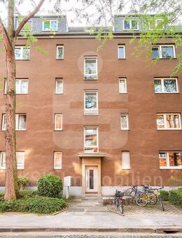 Attraktive Dachgeschosswohnung sucht neuen Eigentümer! - Köln