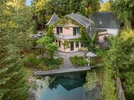 Großzügiges Architektenhaus mit Türmchen in bester Lage und direkter Nähe vom Lindenweiher - Falkensee