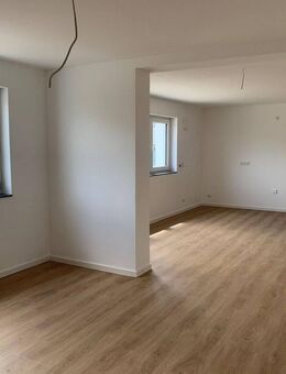 Großzügige 2-Zimmer-EG-Wohnung - Erstbezug nach Sanierung in Edingen-Neckarhausen - Edingen-Neckarhausen