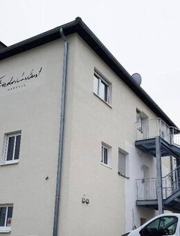 Möbliertes Zimmer in 9-Zi-Whg mit EBK - auf Wunsch für 2 Pers. - Top S-Bahn-Anbindung nach Stuttgart - Marbach (Neckar)