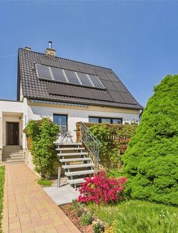 Einfamilienhaus mit Pool am Waldrand & Nahe des Sees! - Böhlen (Sachsen)