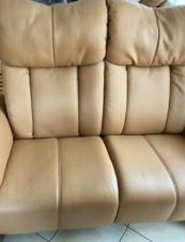 Ledercouch (2-Sitzer, Echtleder) in sehr gutem Zustand, Bad Homburg - Bad Homburg (Höhe) Zentrum