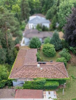 Rarität in Alterlangen: 7-Zi-Bungalow mit Garten und Garage - Erlangen