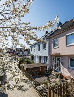 Sonniges Reihenhaus in beliebter Lage von Erlangen-Tennenlohe - Erlangen