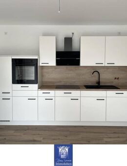 Wohlfühlwohnung mit Terrasse und moderner Ausstattung im Erstbezug! Rollstuhlgerecht! - Arnsdorf