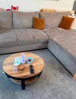 Sofa mit Bettfunktion und Bettkasten - München