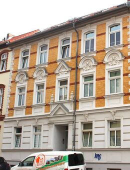 2-Raum-Wohnung im DG mit geräumiger Wohnküche - Dessau-Roßlau