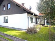 **1-2-Familienhaus mit tollem Garten im familienfreundlicher Lage** - Welzheim