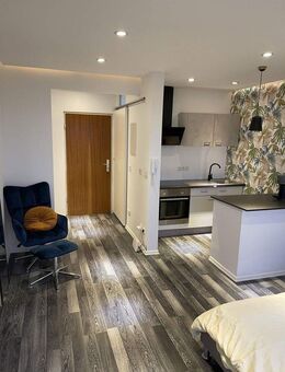 RENOVIERTE VOLLMÖBLIERTE 1 Zimmer WOHNUNG- WESTADT KARLSRUHE - Karlsruhe