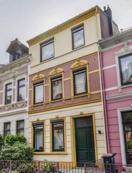 Bremen- Walle: Zweifamilienhaus mit Charakter - Bremen