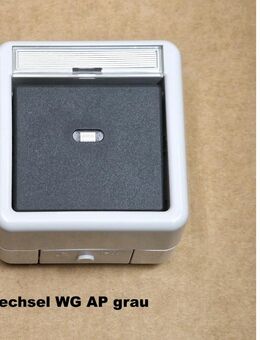 3 neue Schalter --- 2 x Gira & 1 x Jung Wechselschalter - Bürstadt