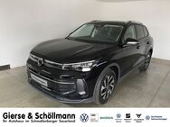 VW Tiguan, 1.5 Life eTSI, Jahr 2022 - Schmallenberg