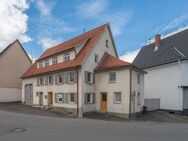 Charmantes Bauernhaus in Spaichingen mit Ausbaupotenzial für eine Großfamilie - Spaichingen