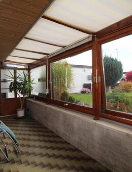 Gepflegtes Einfamilienhaus mit Einliegerwohnung in ruhiger Wohnlage von Bitz - Bitz