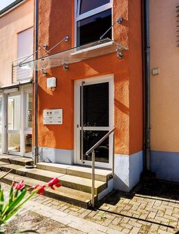 LICHTBLICK - Lichtdurchflutete 4-Zi. Whg in Brombach mit Balkon, Garage + Keller - Lörrach