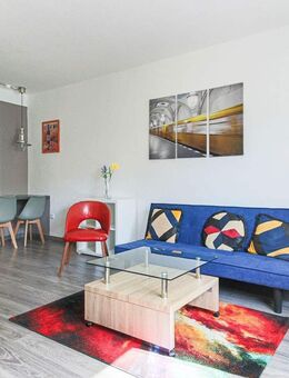 Lichtdurchflutete City-Oase mit Balkon in ruhiger Innenhoflage - Berlin