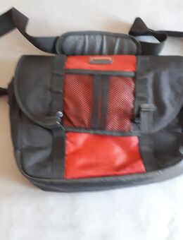 Foto/ Umhängetasche/Laptop-- Hama Tasche Gut erhalten siehe die Fotos - Meckenheim