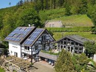 Naturnahes Wohnen: Charmantes Wohnhaus am Fuß der Bruchhauser Steine - Olsberg