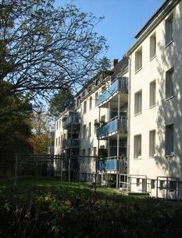 Top renovierte 2 2/2 Zimmer Wohnung mit Vollbad zu sofort! - Lübeck