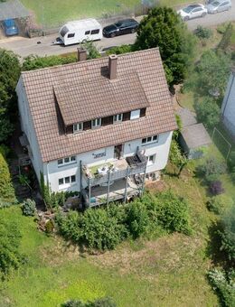 3-Familienhaus in Bestlage von Nürtingen/Steinenberg (Verkauf im Bieterverfahren) - Nürtingen