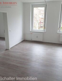 MIETER GESUCHT ! Sanierte 4-Zimmer-Wohnung mit 83 m² im 2. Stock in Top-Lage Nürnberg / Wöhrd - Nürnberg