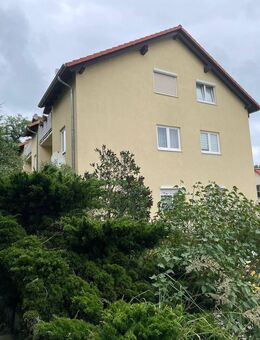 moderne 2-Raum Wohnung mit Balkon zu vermieten - Bitterfeld-Wolfen