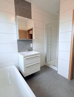 Große Wohnung mit saniertem Bad, Balkon und Garten in Schwaig zu vermieten - Schwaig (Nürnberg)