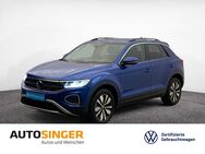 VW T-Roc, 1.5 TSI Move DIGITAL, Jahr 2023 - Kaufbeuren