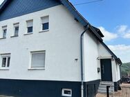 Top renovierte Doppelhaushälfte in ruhiger Lage - Saarbrücken