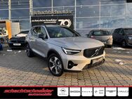 Volvo XC40, B4 B Plus Dark HarmanKardon 19Zoll, Jahr 2024 - Potsdam