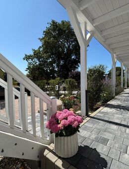 Ferienvermietung möglich! - Meerblick für Sie und Ihre Gäste - Möblierte Maisonette-Wohnung - Ahrenshoop (Ostseebad)