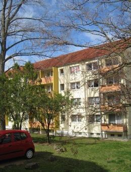 Verkehrsgünstige ruhige Stadtrandlage, 3 Zimmer mit Balkon - Weißenfels
