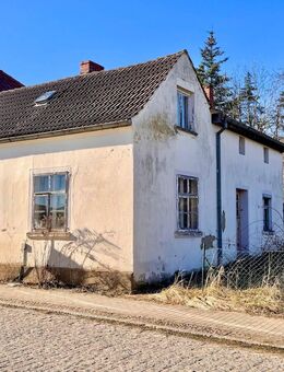 HORN IMMOBILIEN ++ RESERVIERT++kleines Haus mit kleinem Garten in Penkun, sanierungsbedürftig - Penkun