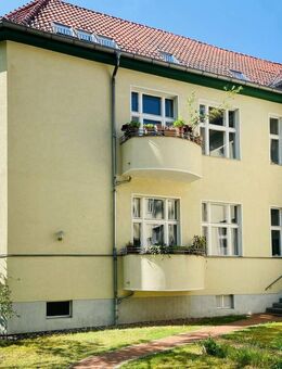 Versteckter Wohntraum im Dachgeschoss - 2,5 Zimmer in Zehlendorf-Mitte - Berlin