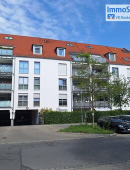 Moderne 3-Zimmer-Wohnung mit zwei Balkone und TG-Stellplatz - Nürnberg