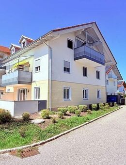 ... AIGNER - moderne, stilvolle Erdgeschosswohnung mit EBK in zentraler Lage ... - Garching (Alz)