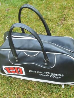 Der Sport-Dress mit Pfiff - TASCHE - München Maxvorstadt