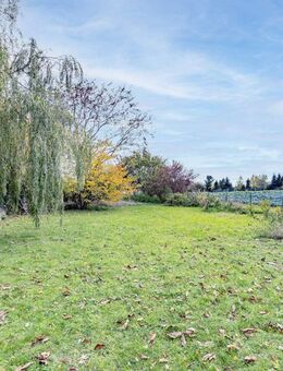 Familiendomizil auf großem Grundstück in Feldrandlage von Köln Alt-Meschenich - Köln