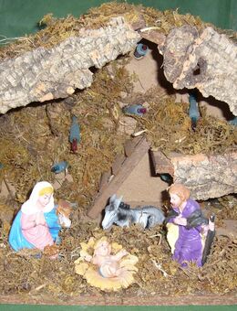 Weihnachtskrippe 40x21x22cm - Krefeld