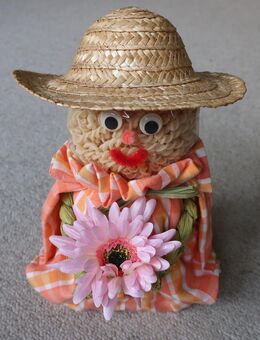 Nudel-Blumenmädchen Bärbel Hofladen Berres 27,5 cm - Niddatal