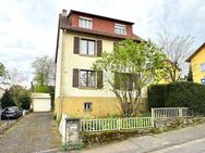 Königstein! Modernisierungsbedürftiges Haus mit ca. 150m² Wfl. und ca.524m² Grundstück. - Königstein (Taunus)
