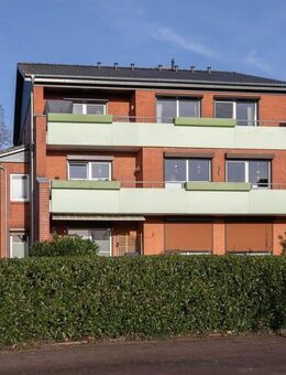 Wunderschöne und lichtdurchflutete 2 Zimmer-Wohnung mit Balkon - Wilster
