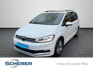 VW Touran, 1.5 TSI Comfortline, Jahr 2024 - Saarbrücken